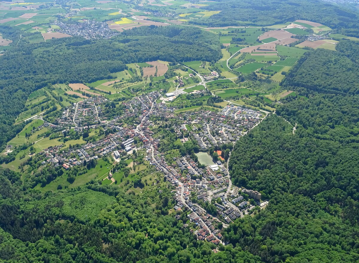 Gaiberg aus der Luft, Blickrichtung Nord nach Süd